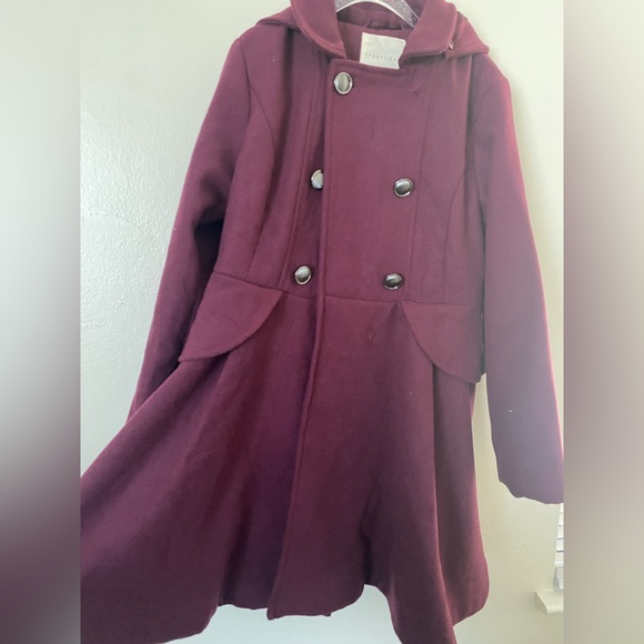 COPPER KEY - BURGUNDY TRENCH COAT - Picture 6 of 6